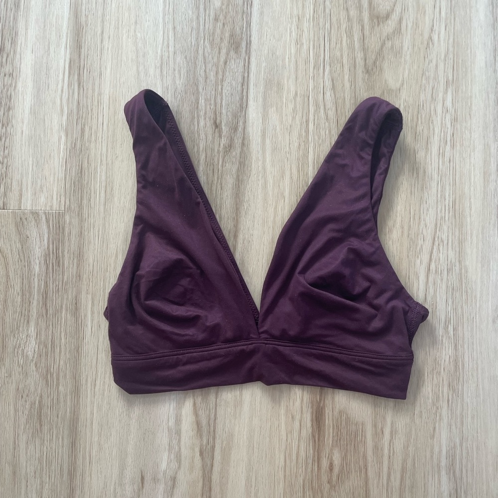 victoria’s secret purple wireless plunge lounge bra
